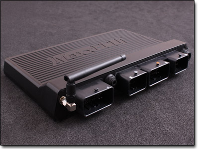 <b>MaxxECU PRO</b> MaxxECU PRO